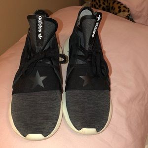 ADIDAS TUBULAR BY RITA ORA🌟🌟sale🌟🌟🌟